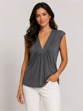 Hem V-neck Blouse